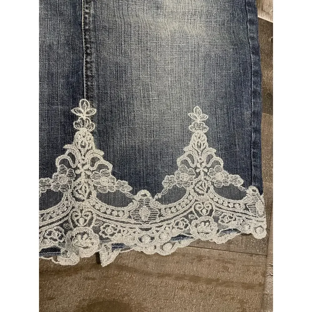 Women’s The Limited Vintage Denim Pencil Skirt Silver Metallic Lace Trim Size 2